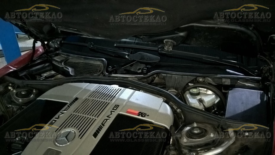 Замена лобового стекла Mercedes-Benz CL-klasse AMG C216